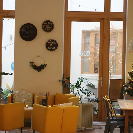 Slo Saxe Hostel *