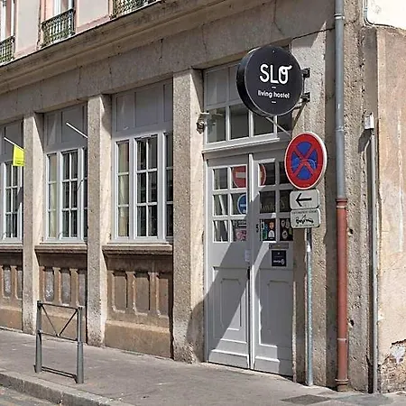 Хостел Slo Saxe Лион