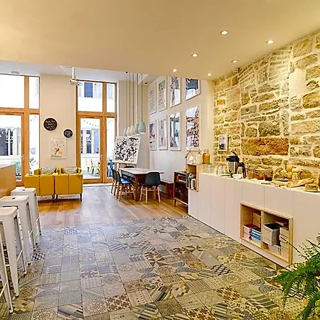Slo Saxe Hostel