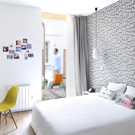 Slo Saxe Hostel