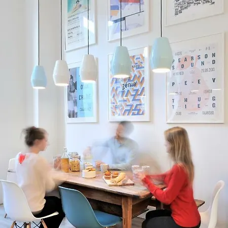 Slo Saxe Hostel *